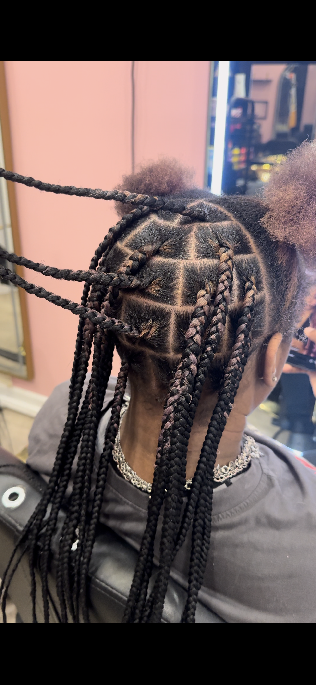 Jumbo Knotless Braids