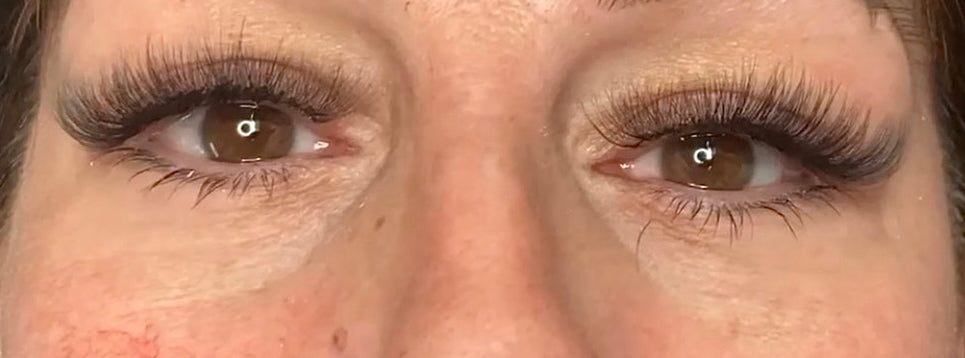 Hybrid Eyelash Extensions