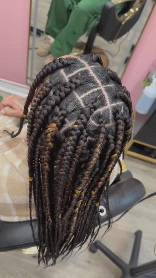 Large Knotless Braids
